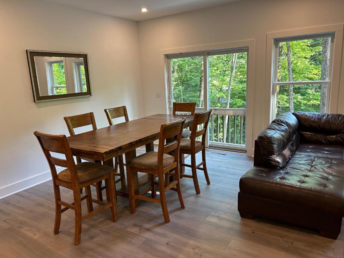 New 3 Bedroom - Thoroughbred Farm & Views! * Saratoga Springs